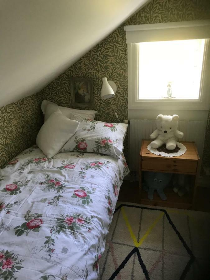 Ameriden Bed And Breakfast Godeby Luaran gambar